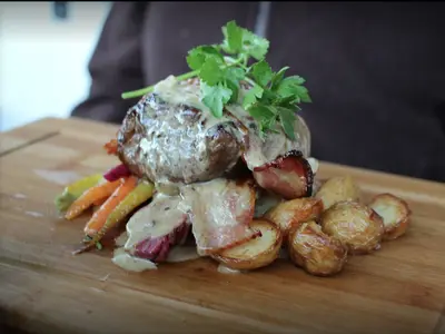 SAVEUR Restaurant photo 2