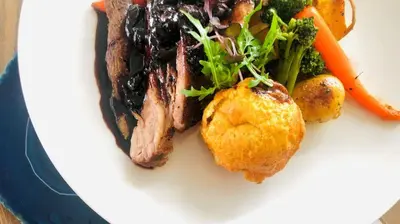 Views Restaurant photo 2