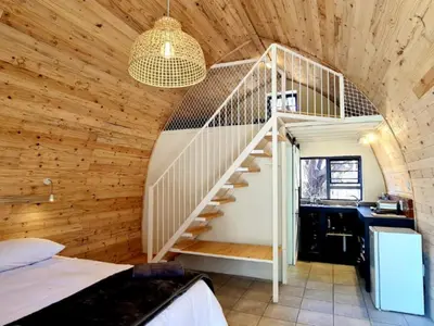 Pod photo 2