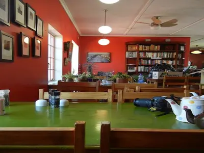 Red Cafe