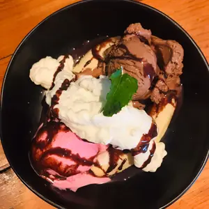 Sanook Cafe