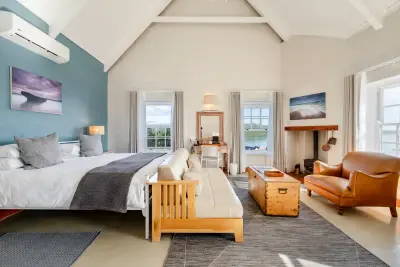 Farmhouse Hotel Restaurant