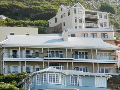 Moonglow Guesthouse