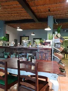 La Verdure Real Food Cafe