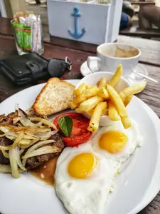 Reef Cafe