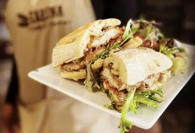 Farina Caffe & Cucina